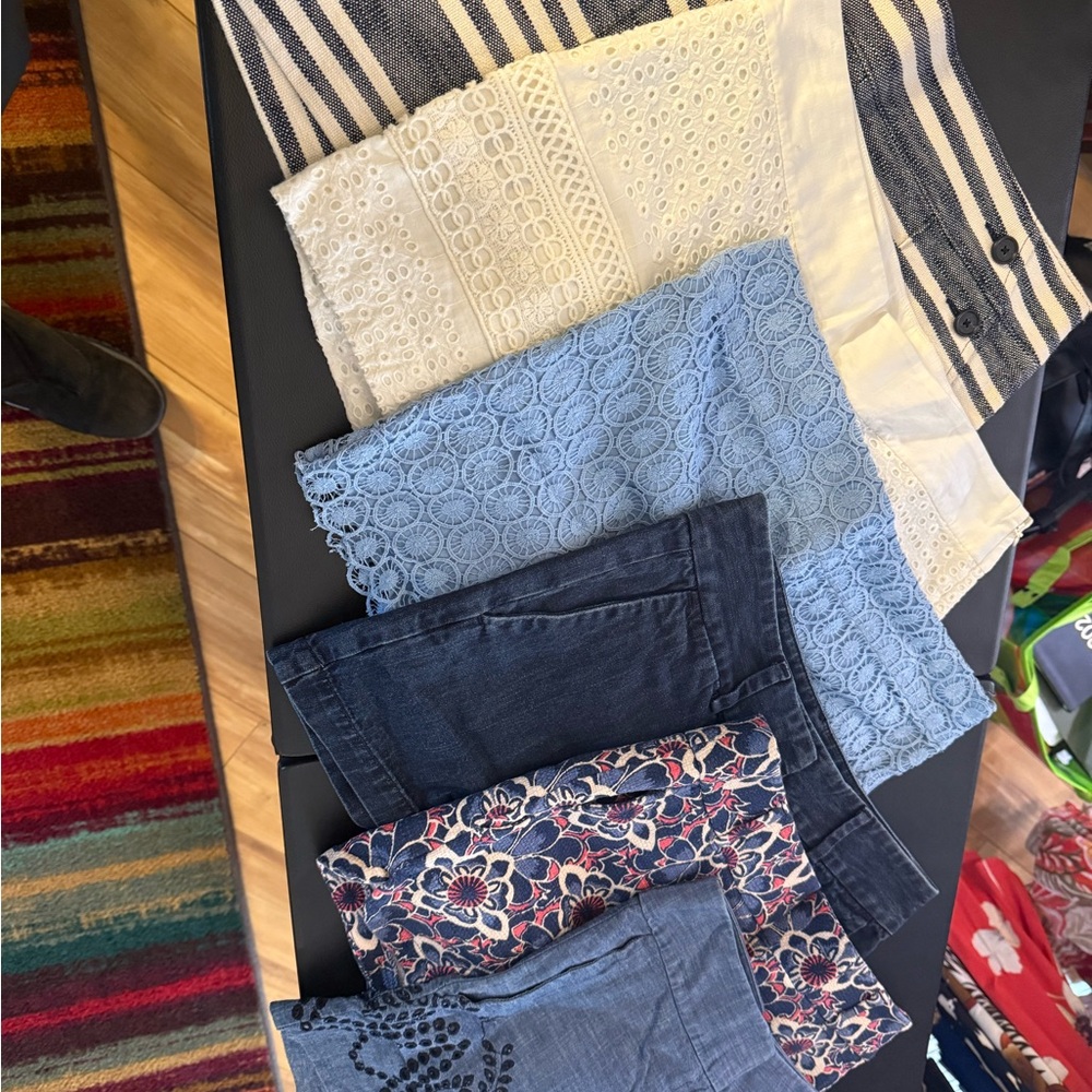 Lot of 6 Ann Taylor LOFT shorts size 2